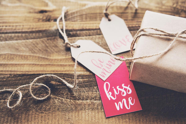 GUEST POST: 5 BEAUTY GIFT IDEAS FOR VALENTINE’S DAY